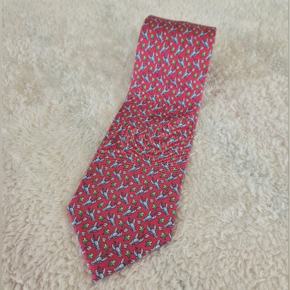 Vineyard Vines Silk Lobster and Corn Tie - Picture 1 of 4
